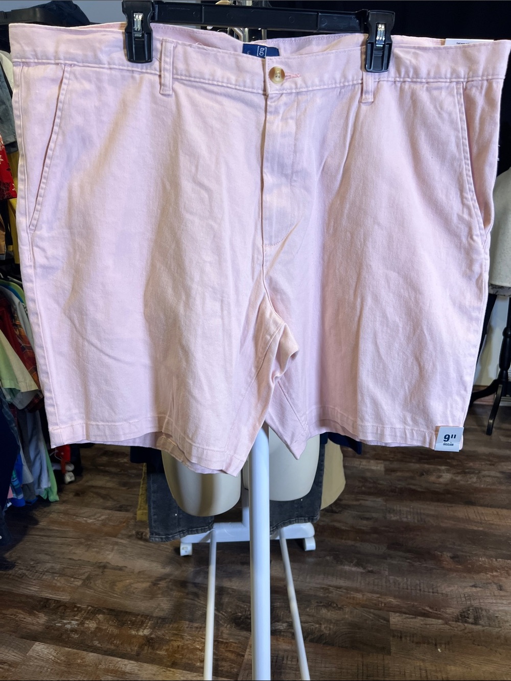 George Men's Flat-Front Chino Shorts - Pale Pink